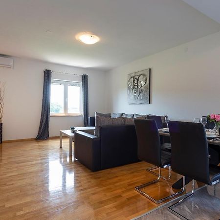 Apartmani Karoca 3 PUY 외부 사진
