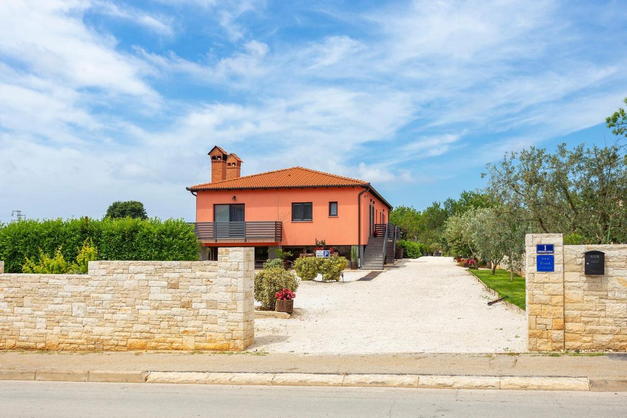 Apartmani Karoca 3 PUY 외부 사진