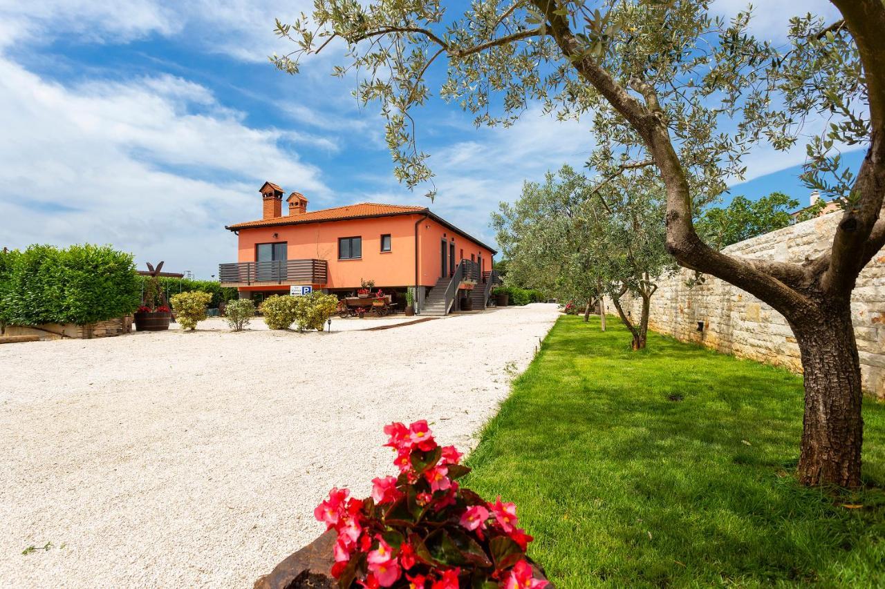 Apartmani Karoca 3 PUY 외부 사진