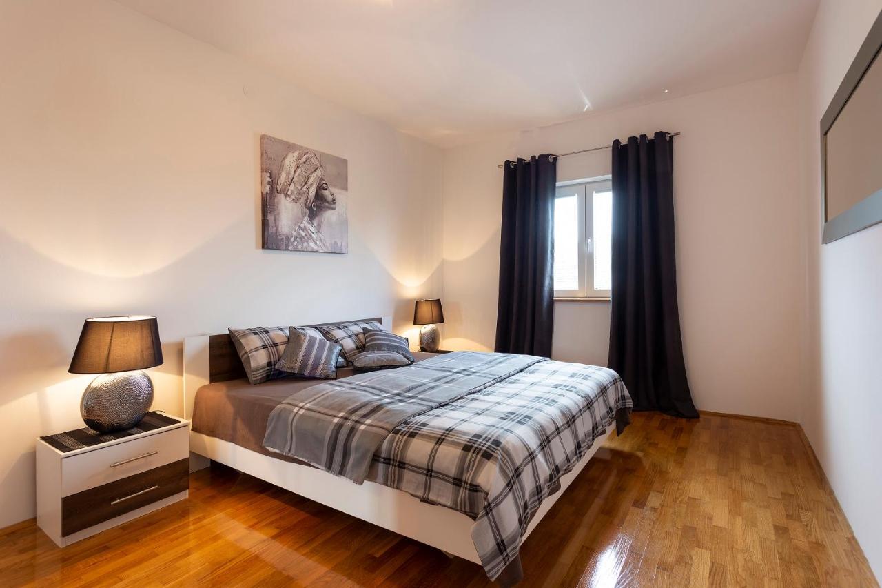 Apartmani Karoca 3 PUY 외부 사진